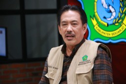 Pelanggar PSBB Sidoarjo Bisa Dihukum Makamkan Jenazah Covid-19