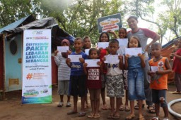 ACT Santuni Korban Gempa di Ambon