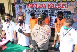 Jatanras Polda Kalsel Ringkus Empat Pelaku Penggelapan Mobil Rental
