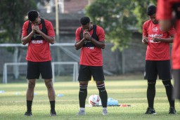 Bali United Tunggu Surat Resmi Penghentikan Kompetisi