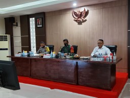 Percepat Penanganan Covid-19, Pangdam Pattimura Gelar Rapat Evaluasi