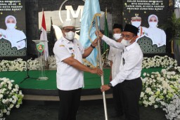 Gubernur Lepas Kafilah Maluku Ke Ajang MTQ Nasional di Sumatera Barat