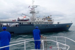 Korpolairud Baharkam Polri Cari Korban  hingga Batas Jarak Pandang