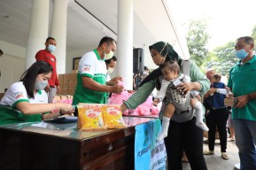 Gubernur Khofifah Minta Dijaga  Rantai Pasok  Distribusi