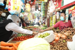 Suplai dan Harga Bahan Pokok Bulan Ramadhan Stabil
