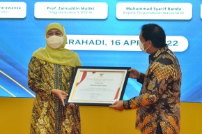 Khofifah : Penting Membekali Pelaku UMKM Dengan Kemampuan Literasi
