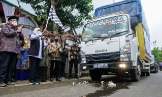 Gubernur Khofifah Lepas Ekspor Perdana Kopi Excelsa Wonosalam