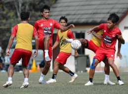 Arema FC dan PSIS Sepakat Gelar Uji Coba Home dan Away