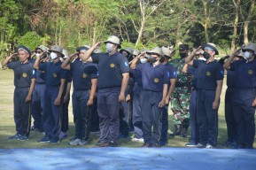 100 Mahasiswa UHT Ikuti Latihan Dasar Kepemimpinan Lapangan