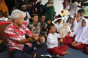 Ganjar Kagumi Anak-anak Ini yang Berkesenian Sejak Dini