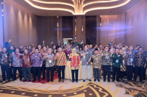 Gubernur Khofifah: Kepala OPD Pemprov Jatim Wajib Upgrade Kemampuan