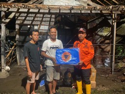 Gubernur Khofifah Kirim Bantuan Kedaruratan Bencana ke Pacitan