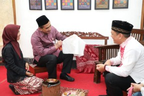 Wagub Jateng Dorong Komitmen Semua Pihak untuk Lestarikan Batik