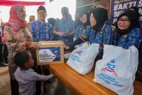 Senyum Warga Grobogan, Penerima Baksos Korpri Jateng