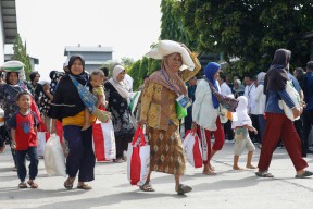 Bantuan Pangan Bapanas Digulirkan, Pemprov Jateng Screening Warga Miskin yang Belum Tercover
