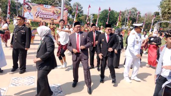Pj Gubernur Adhy Karyono: Pancasila, Fondasi Utama Menuju Indonesia Emas 2045