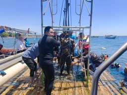 Majapahit Warrior Underwater: Mengenalkan Kejayaan Majapahit di Wisata Bawah Laut Bangsring