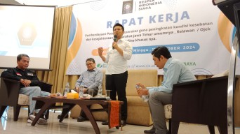 Emil Dardak Jadi Narasumber dalam Rapat Kerja Relawan Respek Indonesia Siaga, Tekankan Pentingnya Kesejahteraan dan Kesehatan Masyarakat