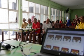 Ratusan Lansia di Griya Werdha Jambangan Ikuti Sosialisasi Pemilu 2024