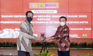 Pemda DIY Raih 3 Penghargaan Dari BKN Award 2022