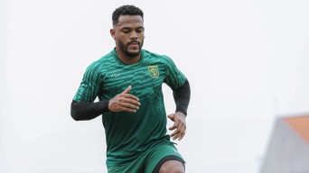 Terbuka Peluang Victor Main Lawan Barito