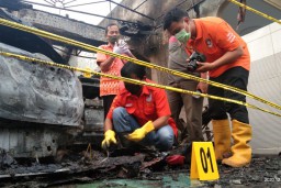 Rumah Pejabat Dinas Kesehatan Tulungagung Diduga Dibakar