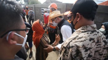 Pemda Prov Jabar Gelontorkan Rp1,5 M untuk Korban Banjir Sukabumi