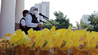 Pemprov Jatim Gelontor 2,7 Juta Liter Minyak Goreng