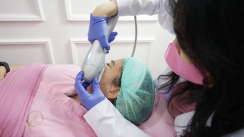 Ultra Face Lift, Sulap Kulit Wajah Keriput Jadi Kencang Kembali