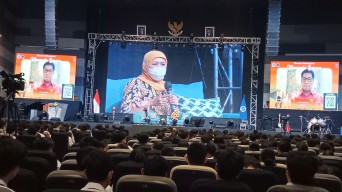Khofifah: Pentingnya Bekal Keterampilan Sosial untuk Generasi Muda