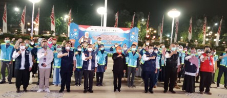 Gubernur Khofifah Kirim Dokter dan Nakes ke Pulau Kangean