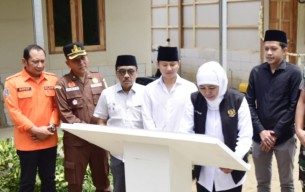 Kalaksa BPBD Jatim Dampingi Gubernur Jatim Resmikan Huntap Trenggalek