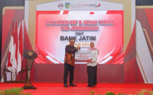 Tingkatkan Kesehatan Masyarakat, Bank Jatim Serahkan Bantuan 168 Jambanisasi