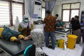 Dari 71 Korban Keracunan Massal, Dinkes Surabaya Pastikan Sisa 19 Pasien yang Rawat Inap