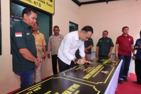 Renovasi 1.187 Balai RW, Wali Kota Eri: Ini Menjadi Tempat Pergerakan Semua Kegiatan