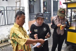 Pemkot Surabaya Gencarkan Normalisasi Sungai Kalianak, Warga Diminta Bongkar Bangunan Mandiri
