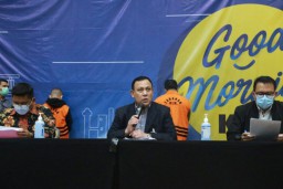 Setelah Menyerahkan Diri Juliari dan PPK Diperiksa KPK