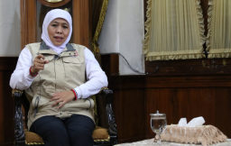 Idul Fitri di RumahAja, Khofifah: Tahun Ini, Tak Gelar Open House