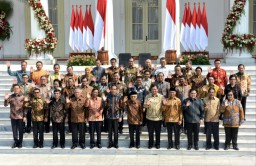 PSI Diminta Tunjuk Hidung Menteri yang Harus Diganti