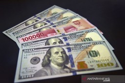 Vaksin Covid-19 Berkembang Pesat, Rupiah Menguat