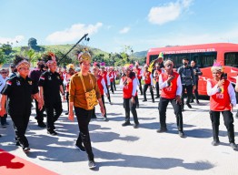 Papua Jadi Prioritas Pembangunan, Presiden: Masyarakat Papua Harus Kawal