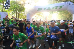 Surabaya Meriahkan HUT ke-1 Kebun Raya Mangrove dengan Mangrove Eco Run 2024