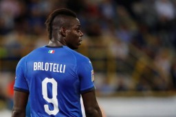 Mario Balotelli Dikontrak Klub  Liga Italia Serie B  Monza