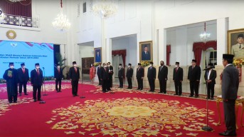 Presiden Lantik Menteri dan Wamen Kabinet Indonesia Maju