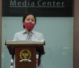 Puan Maharani: Hati-Hati Melonggarkan PSBB