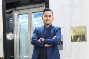 Pesan Presiden : Jaga Kehormatan Arema FC dan Aremania!