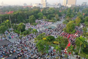 Wali Kota Eri Cahyadi: Momentum untuk Berbagi Sesama