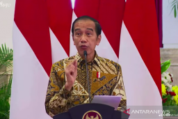 Jokowi Minta TNI dan Polri Tidak Biarkan Karhutla Skala Luas
