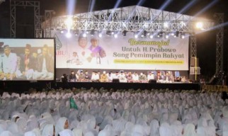 Bakal Capres Prabowo Dapat Dukungan Ribuan Kiai dan Santri di Jatim
