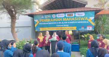 UNAIR Lepas 194 Mahasiswa FKH untuk Program MBKM di 13 Kabupaten/Kota di Jawa Timur